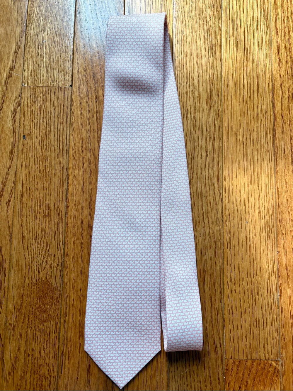 Vineyard Vines Men’s Pink Silk Tie White Whale Print Made in USA